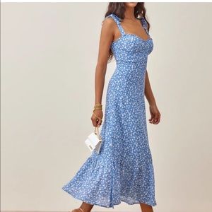 COPY - Reformation Nikita Dress ( WORN ONCE )